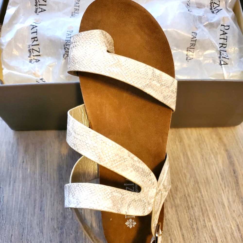 Patricia sandals